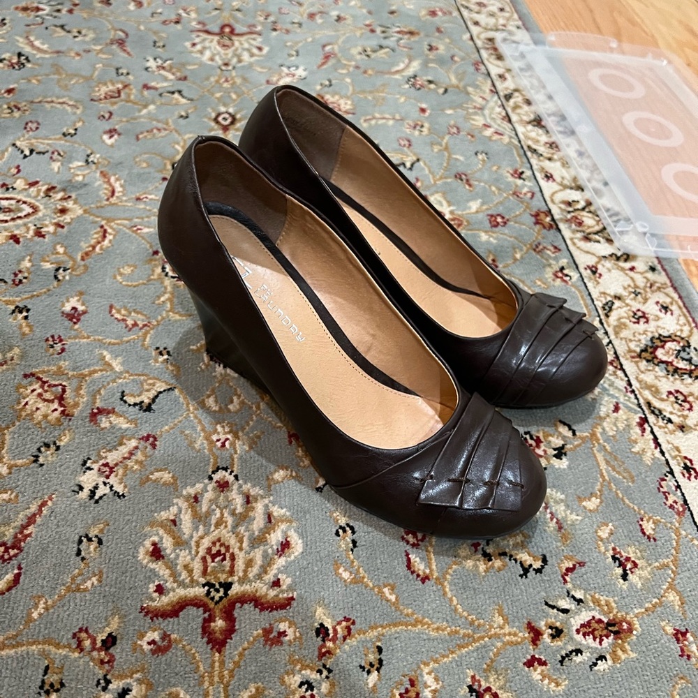 high heels (size 8)